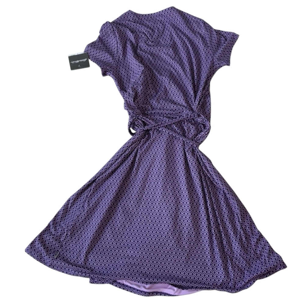 Womens Eddie Bauer True Wrap Dress Purple and Pink Knee Length SZ Large - Tall - Picture 3 of 6